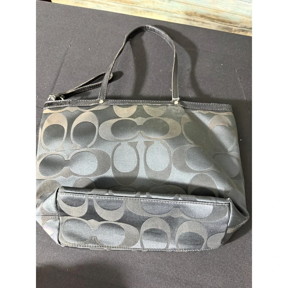 Coach Tote Bag Medium Black Purple Excellent Poppy‎ Signature Graffiti F17587